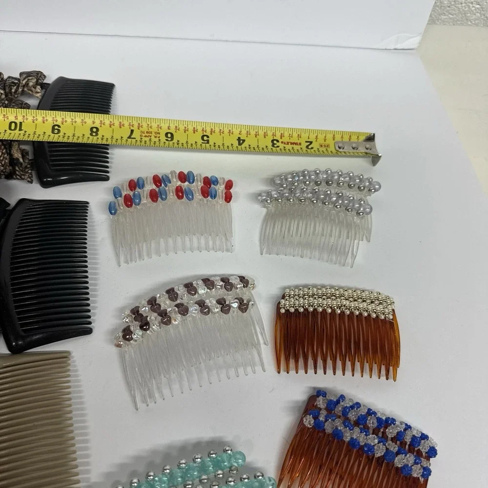 VTG Assortment Of Hair Clasps‎ And Combs Beaded Sequin